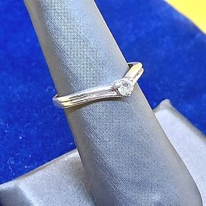 Sterling Silver Solitaire Clear Stone Ring